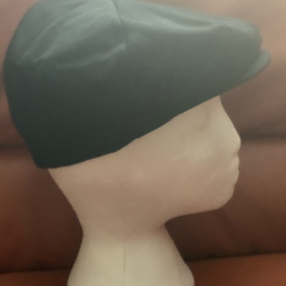 Cap (Newsboy Style) - Picture 4 of 5